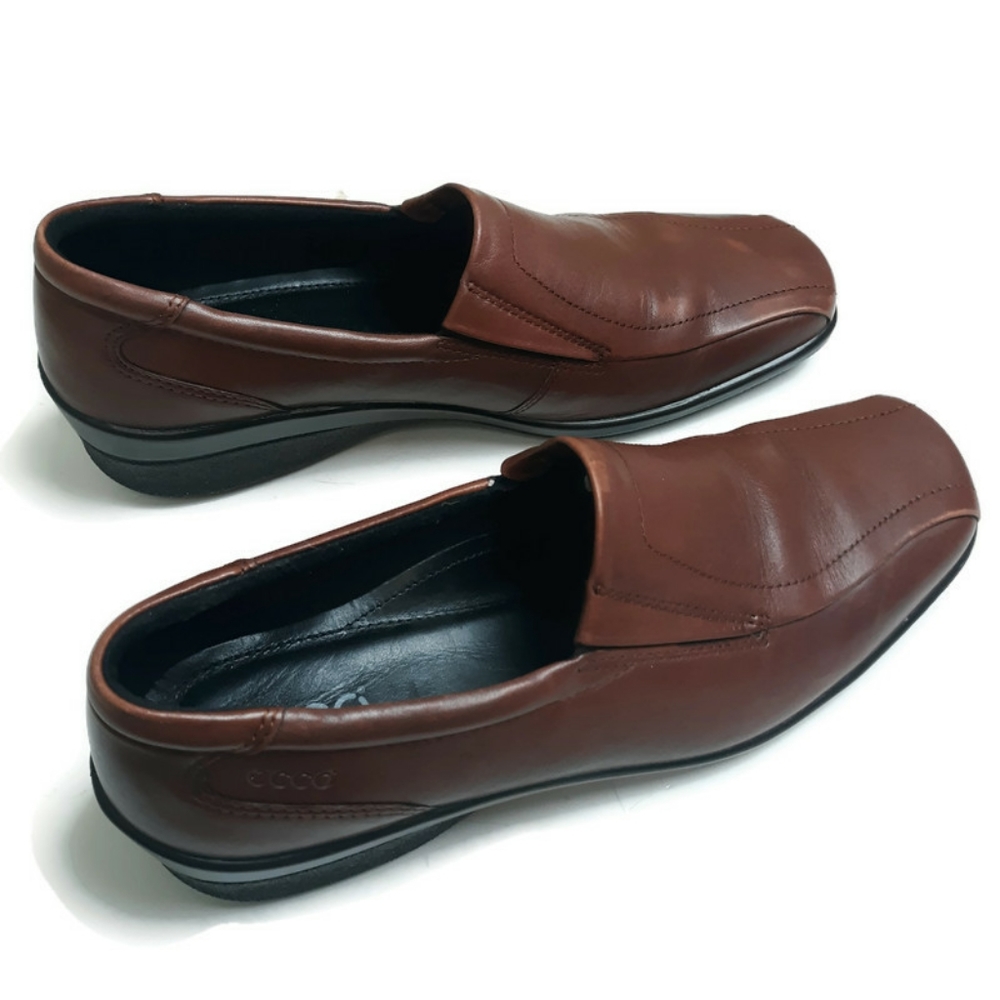 Ecco Helsinki Leather Slip On Loafers Mens 7.5